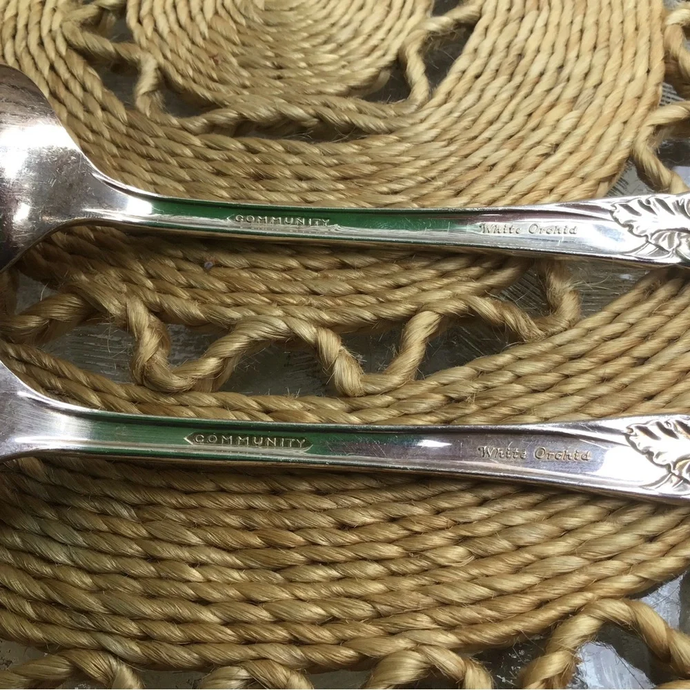 VTG “Oneida Community White Orchid” Silver Plated Spoons (3)
